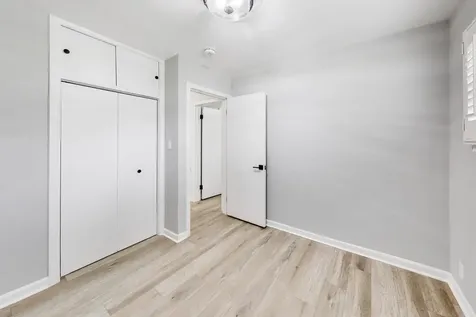 321 North Fairview Avenue Mount Prospect IL 60056