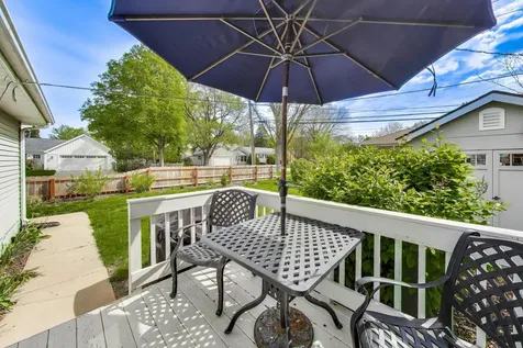 321 North Fairview Avenue Mount Prospect IL 60056