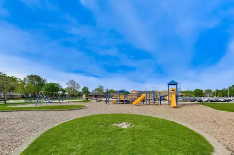 321 North Fairview Avenue Mount Prospect IL 60056