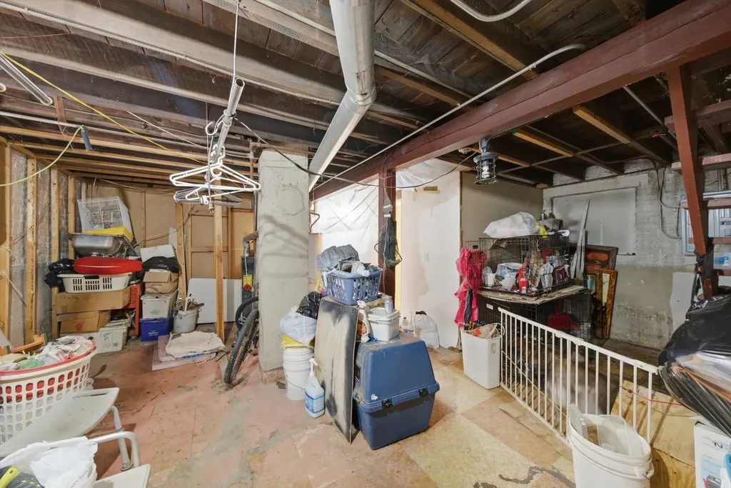 6325 South Francisco Avenue Chicago IL 60629