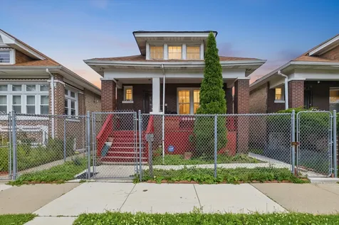 6325 South Francisco Avenue Chicago IL 60629
