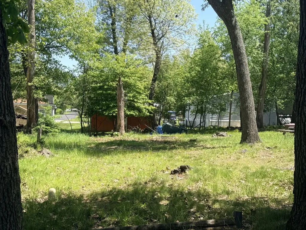 8-37 Woodhaven Lakes Sublette IL 61367