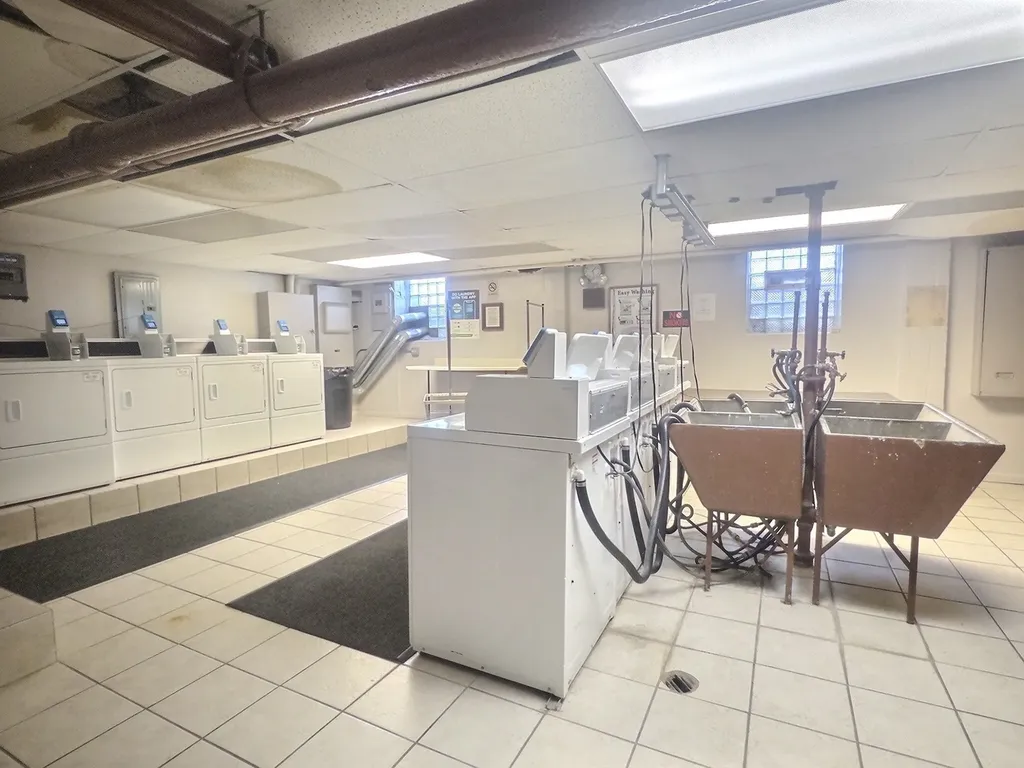 2610 West Balmoral Avenue Chicago IL 60625