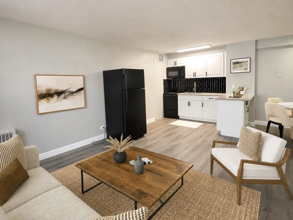 2610 West Balmoral Avenue Chicago IL 60625