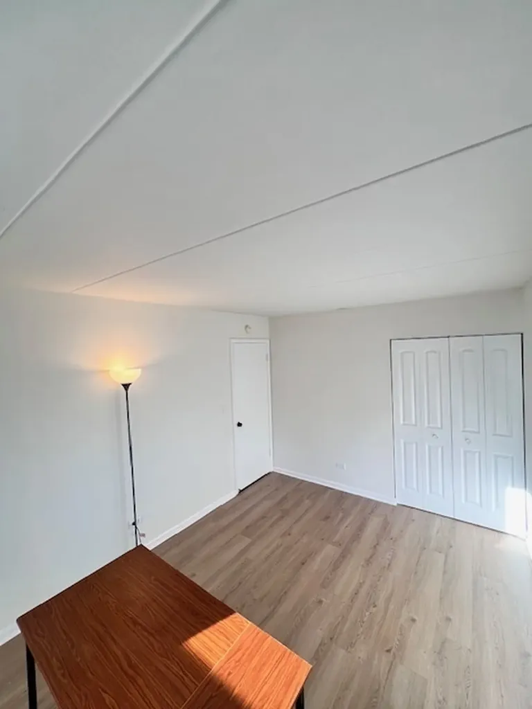 264 East Bailey Road Naperville IL 60565