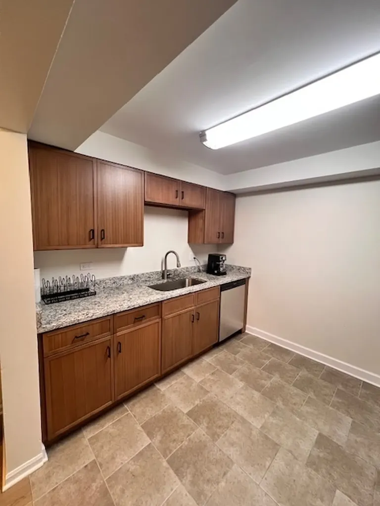 264 East Bailey Road Naperville IL 60565