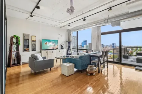 1530 South State Street Chicago IL 60605