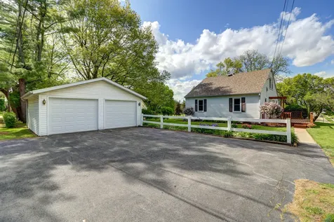 313 West 2nd Street Prophetstown IL 61277