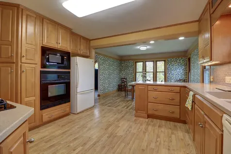 313 West 2nd Street Prophetstown IL 61277