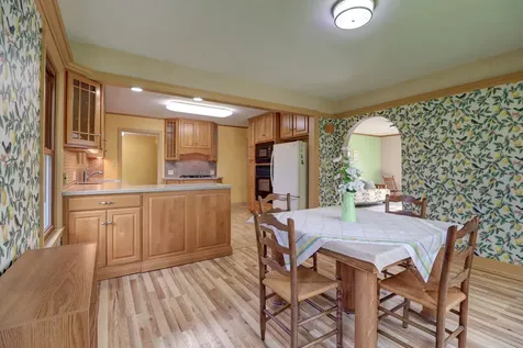 313 West 2nd Street Prophetstown IL 61277
