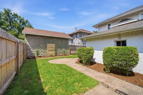 517 Vale Street Bloomington IL 61701