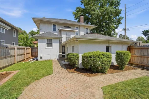 517 Vale Street Bloomington IL 61701