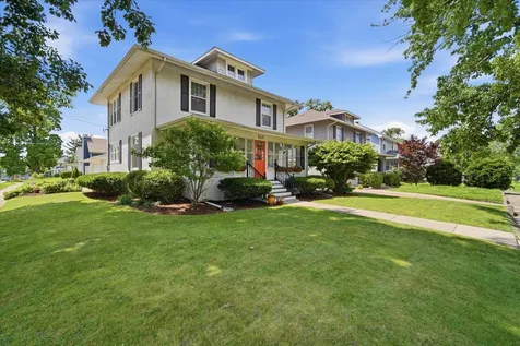 517 Vale Street Bloomington IL 61701