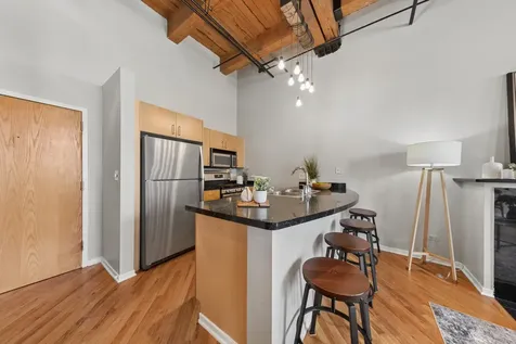 1243 South Wabash Avenue Chicago IL 60605