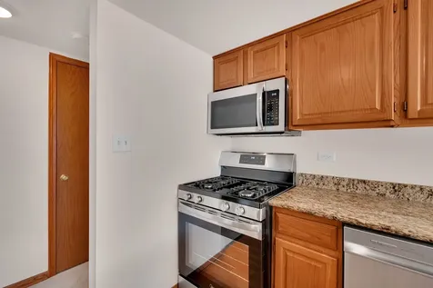 1466 Root Street Crest Hill IL 60435
