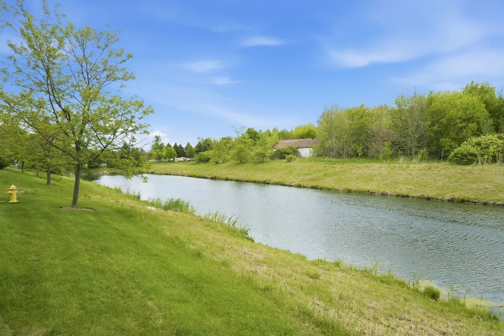 8992 Disbrow Street Huntley IL 60142