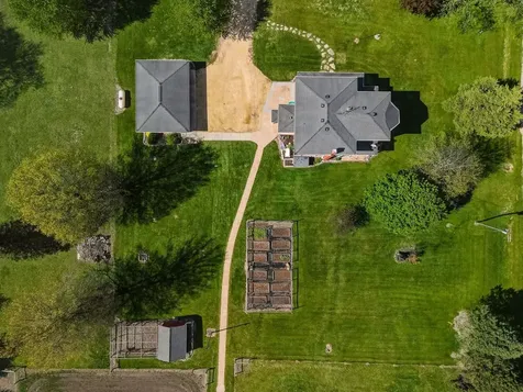 10538 North Pecatonica Road Leaf River IL 61047