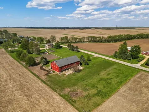 10538 North Pecatonica Road Leaf River IL 61047