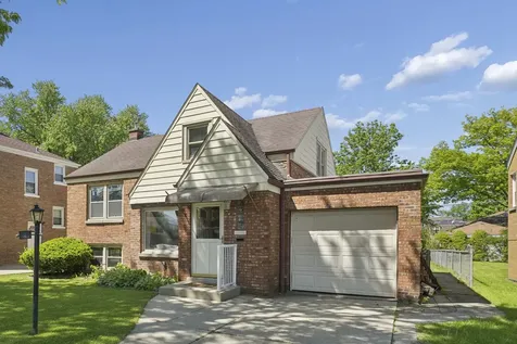 1800 Buckingham Avenue Westchester IL 60154