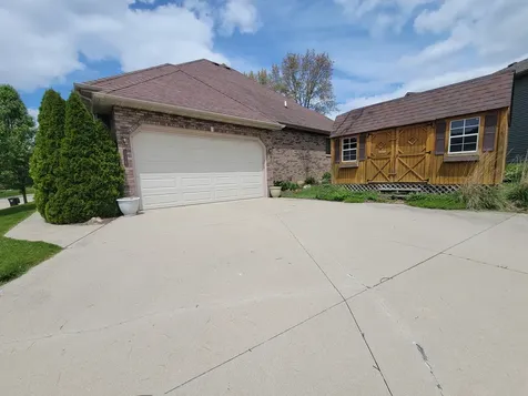 312 Kain Street Ottawa IL 61350