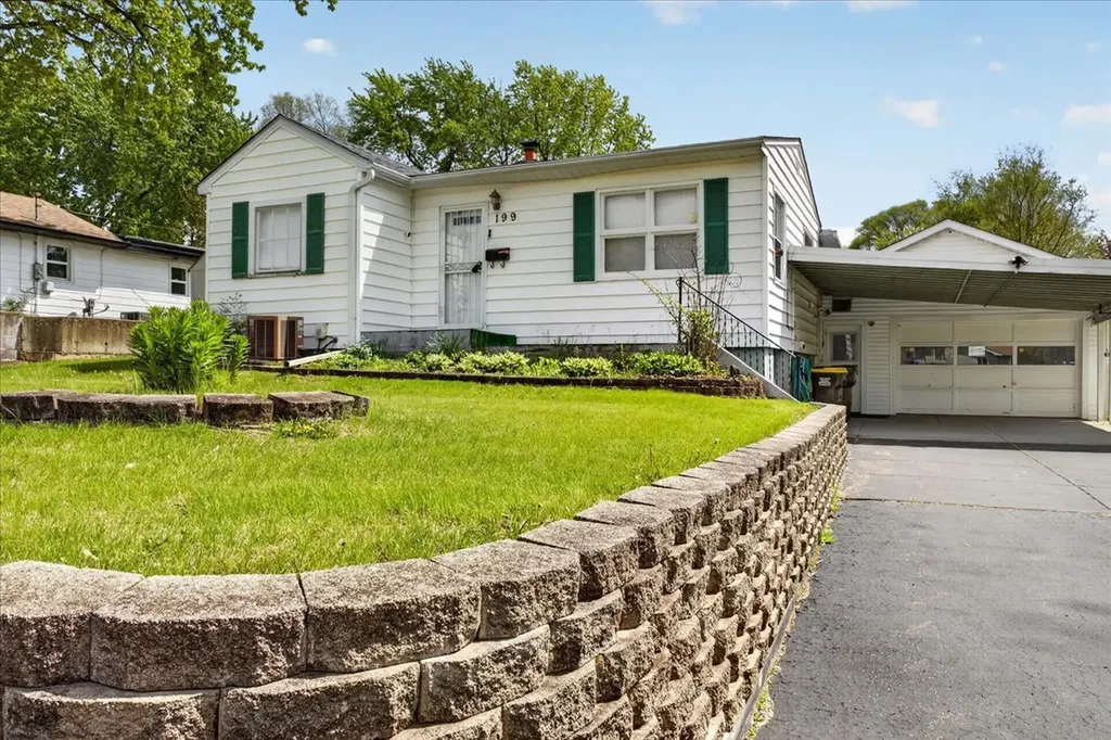199 East Wilson Avenue Machesney Park IL 61115
