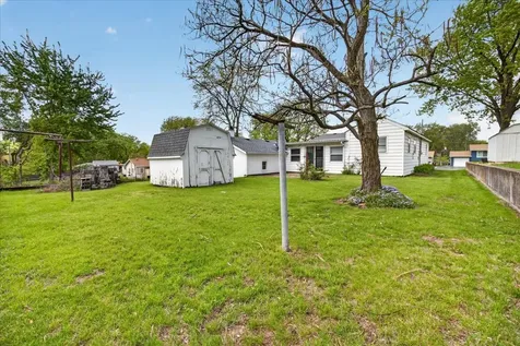 199 East Wilson Avenue Machesney Park IL 61115