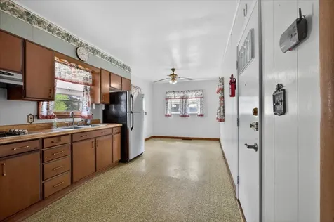 199 East Wilson Avenue Machesney Park IL 61115