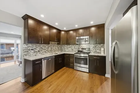 6255 South Mason Avenue Chicago IL 60638