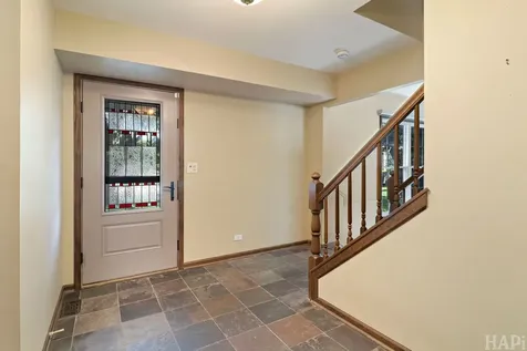 470 Highland Grove Drive Buffalo Grove IL 60089
