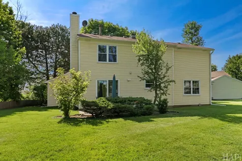 470 Highland Grove Drive Buffalo Grove IL 60089
