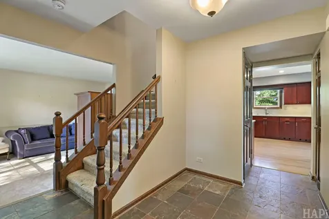 470 Highland Grove Drive Buffalo Grove IL 60089