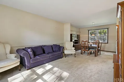 470 Highland Grove Drive Buffalo Grove IL 60089