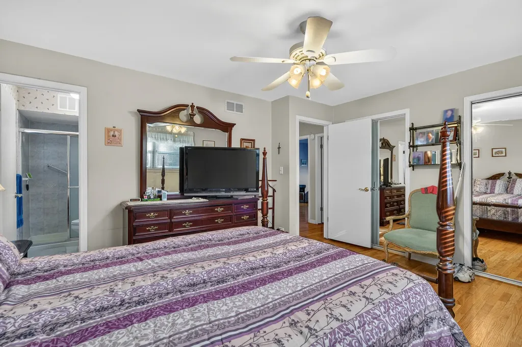 3173 Grandview Place Darien IL 60561