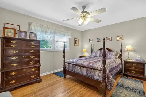 3173 Grandview Place Darien IL 60561
