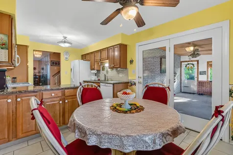 3173 Grandview Place Darien IL 60561