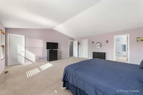 905 Shelter Island Lane Pingree Grove IL 60140