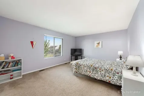 905 Shelter Island Lane Pingree Grove IL 60140