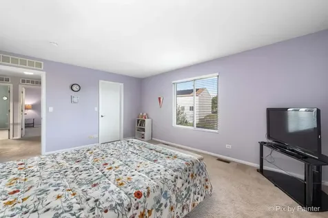 905 Shelter Island Lane Pingree Grove IL 60140