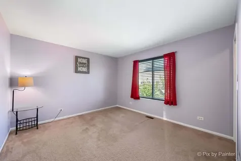 905 Shelter Island Lane Pingree Grove IL 60140