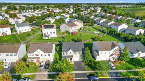 905 Shelter Island Lane Pingree Grove IL 60140