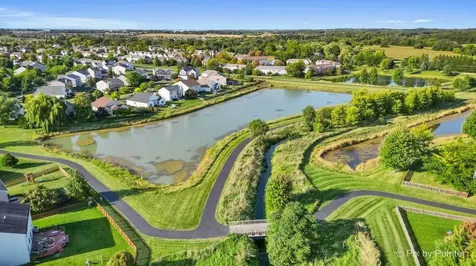 905 Shelter Island Lane Pingree Grove IL 60140