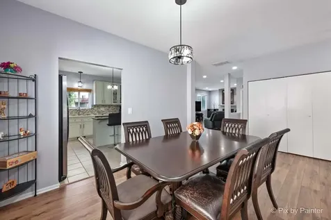 905 Shelter Island Lane Pingree Grove IL 60140