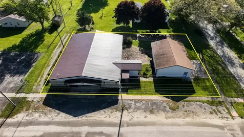 103 South 4th Street Chatsworth IL 60921