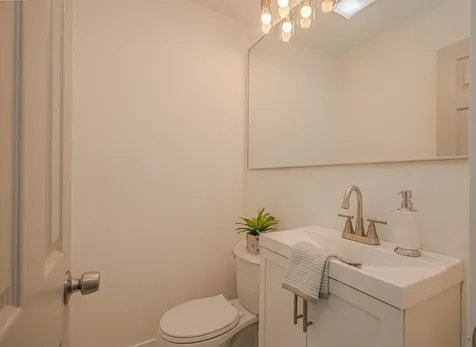 3925 168TH Place Country Club Hills IL 60478