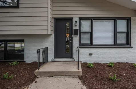 3925 168TH Place Country Club Hills IL 60478