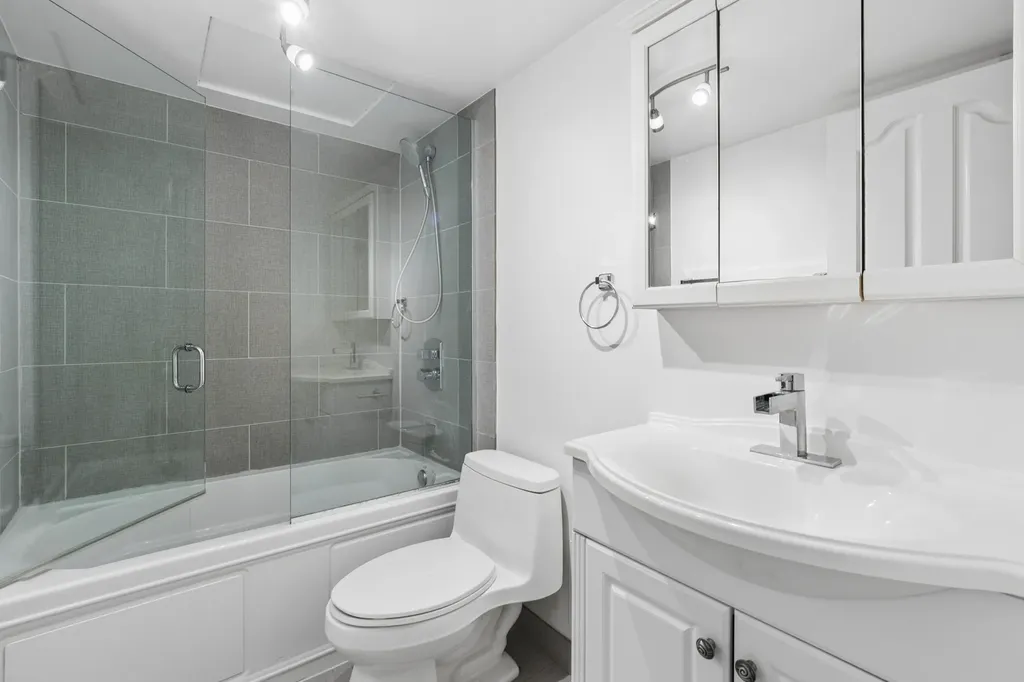1440 North Lake Shore Drive Chicago IL 60610