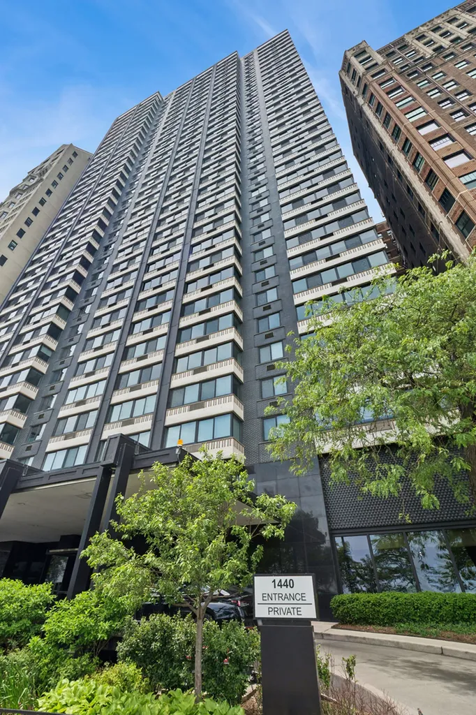 1440 North Lake Shore Drive Chicago IL 60610