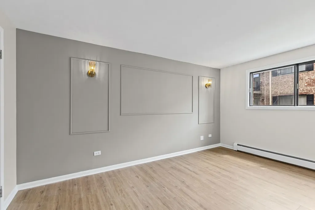 5331 North Delphia Avenue Chicago IL 60656