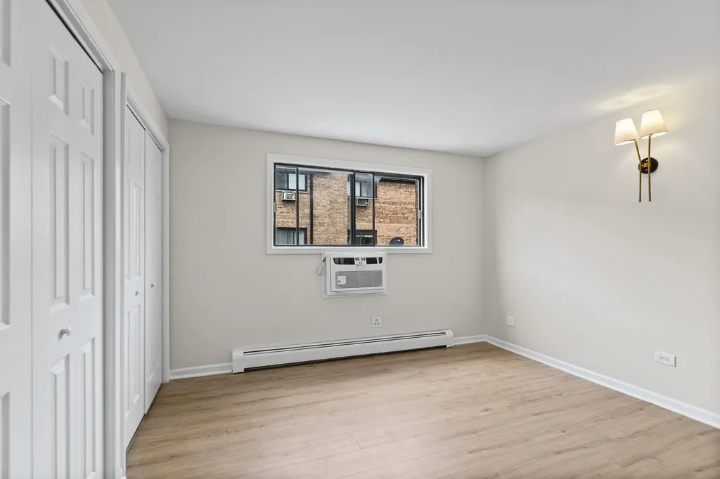 5331 North Delphia Avenue Chicago IL 60656