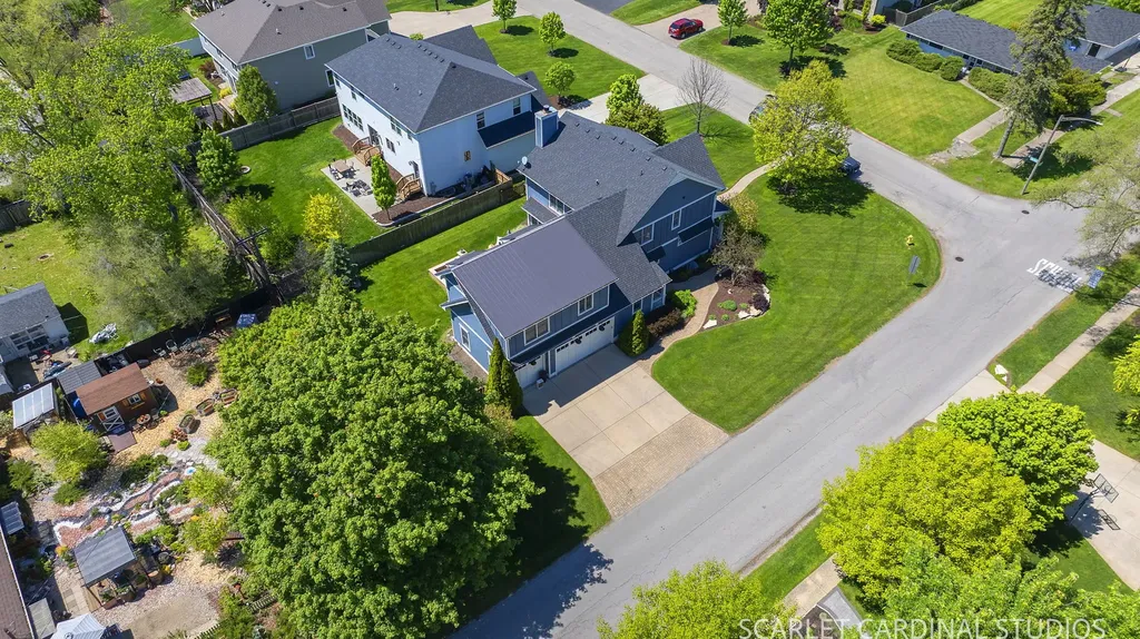 532 Turf Lane Wheaton IL 60187